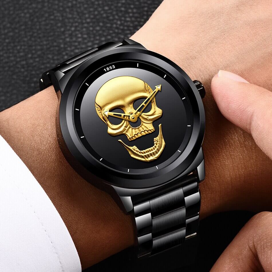watches : Horloge Heren Zwart & Goud - Schedel Kant in Zwart & goud van Pantino