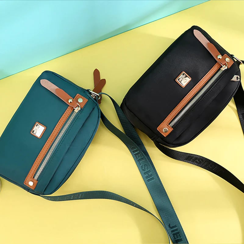 bags : Schoudertas Donkerrood - Slanke Effen Kleur Nylon in van Pantino