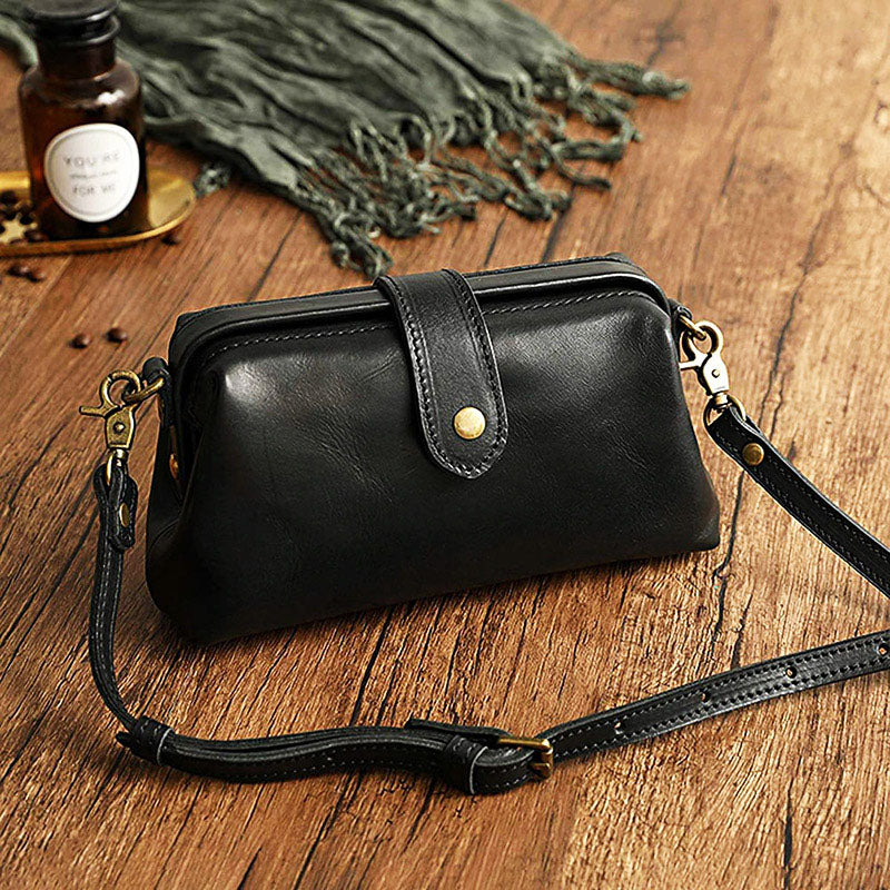 bags : Premium Leather Bag Dames Leer - Lichtbruin in van Pantino