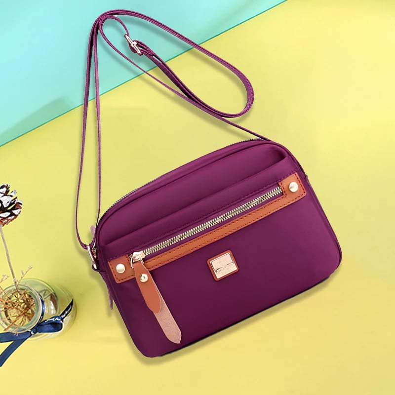 bags : Schoudertas Donkerrood - Slanke Effen Kleur Nylon in Donkerrood van Pantino