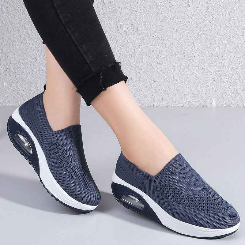 Baskets pour femmes : Comfortabele en lichte damessneakers voor dagelijks wandelen in Donkerblauw van Pantinoshop