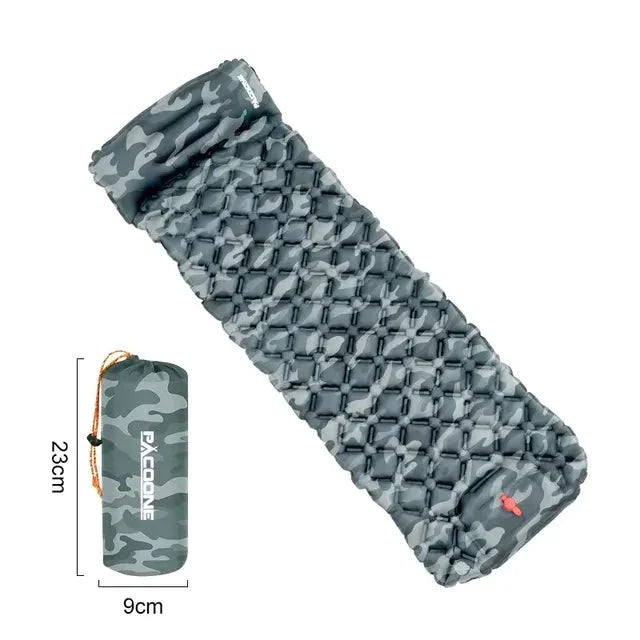 outdoor equipment : Ultralicht Kampeerluchtmatras met Ingebouwde Opblaaspomp - Comfort Ontmoet Gemak - Donkerblauw in Camouflagekleur van Pantino
