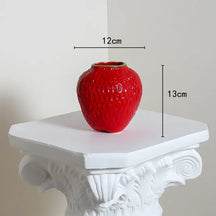 home & garden : Keramiek Vaas Aardbei - Leuke Fruitvorm Woonkamer - Keramiek in Rood 2 van Pantino