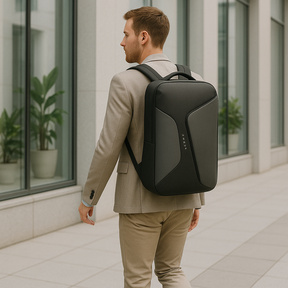 bags : Zakelijke Rugzak met Waterafstotende Stof en USB-poort - Grijs in van Pantino