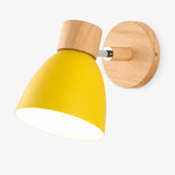 Moderne Wandlamp met Schuine Arm, Hout, Conische Kap
