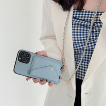 bags : Portemonnee Beige - Ciara Crossbody Phone Case - Draag en Bewaar Je Telefoon en Pasjes Veilig met dit Handige Telefoon Hoesje in Blauw van Pantino