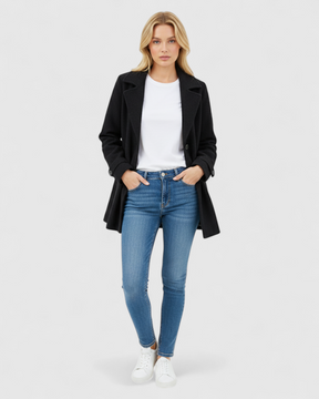 Clothes : Elegante Winterjas voor Dames - Zwart in van Pantino