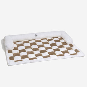 pets : Cream Square Plaid Cozy Dog Mat Furniture Protector Cover in van Pantino