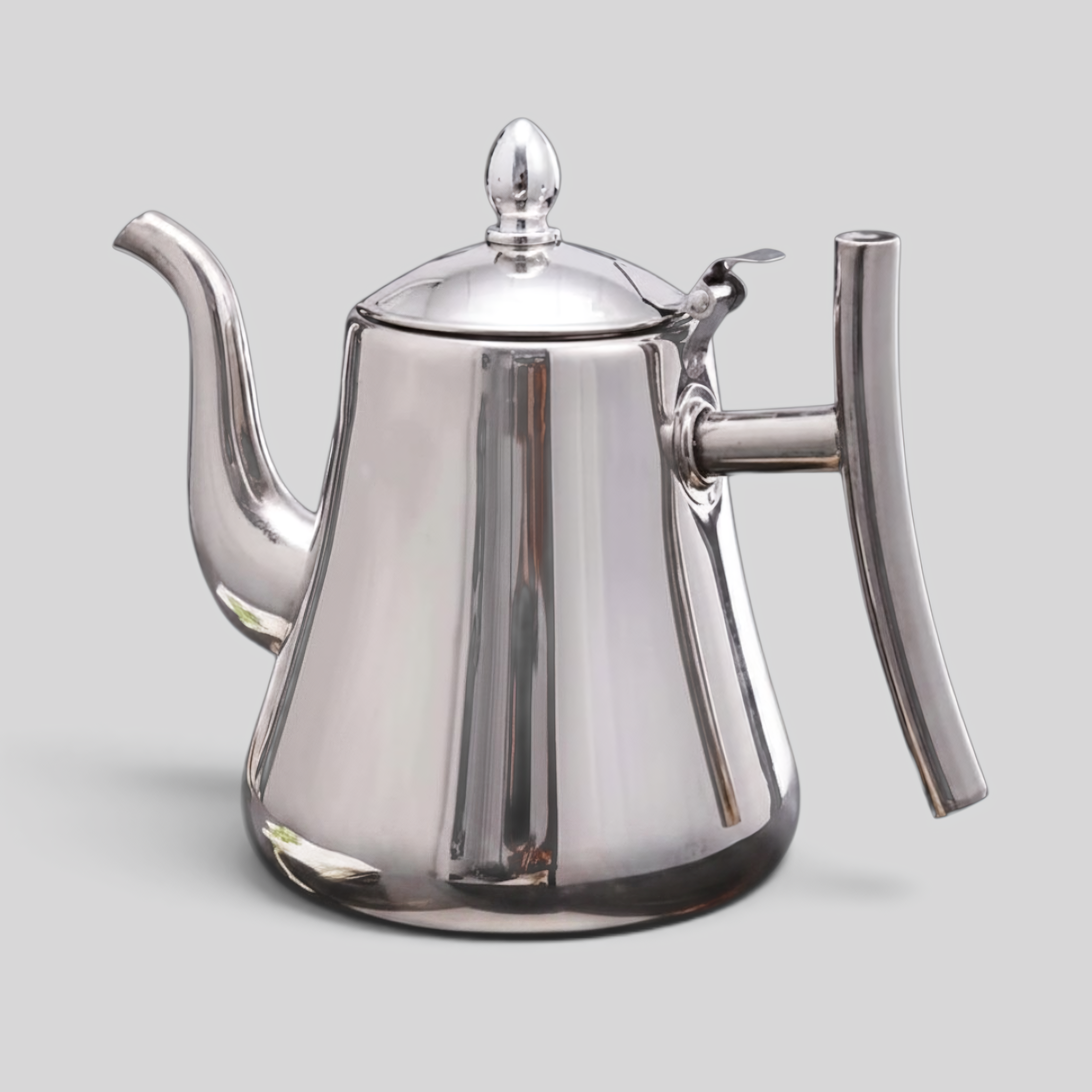 Kitchen : Waterkoker Inductie - Snelkokend, Geïntegreerd Filter, Goud Zilver in Zilver van Vivia Home