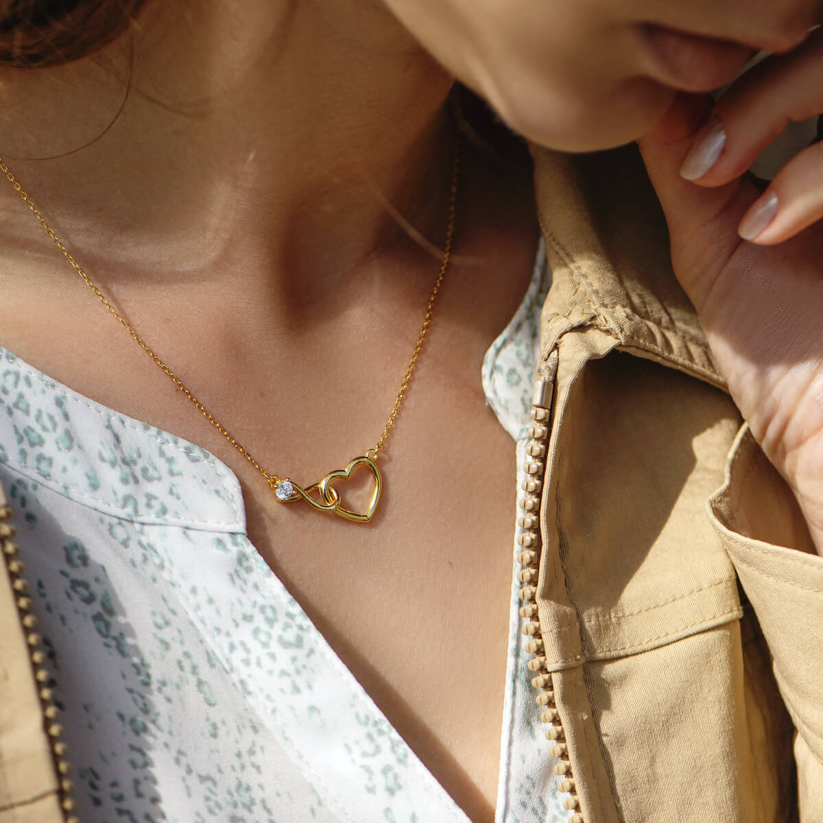 Necklace : DualHearts - Twee Harten, Één Liefde - Goud in van Pantino