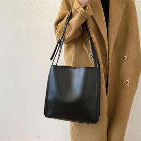 bags : Handtas Dames Zwart - RetroChic - Vintage Stijl in van Pantino