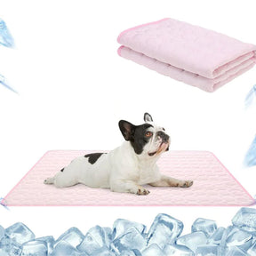 pets : Koelmat voor huisdieren - verkoelende gelmat voor honden en katten in de zomer in Roze van Pantino