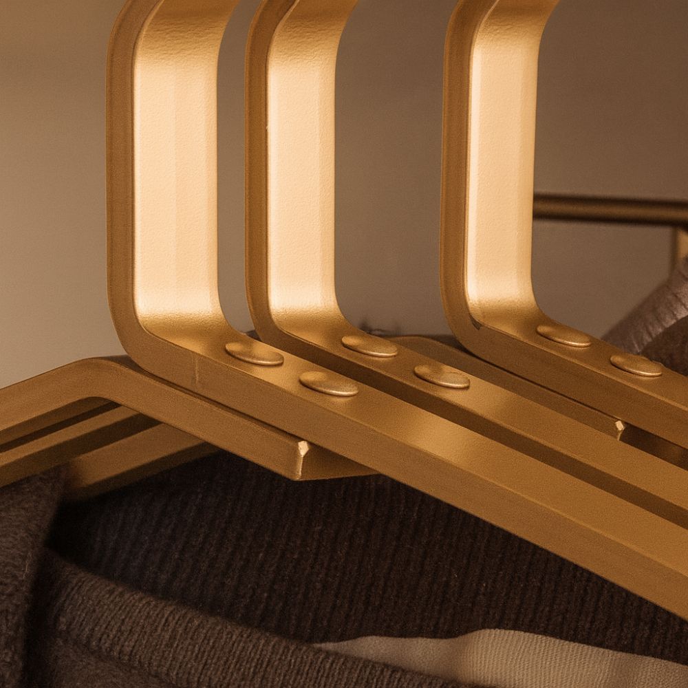Kleiderbügel : Heren Aluminium Kleerhangers - Ruimtebesparend & Antislip (4 Stuks) in van Givera