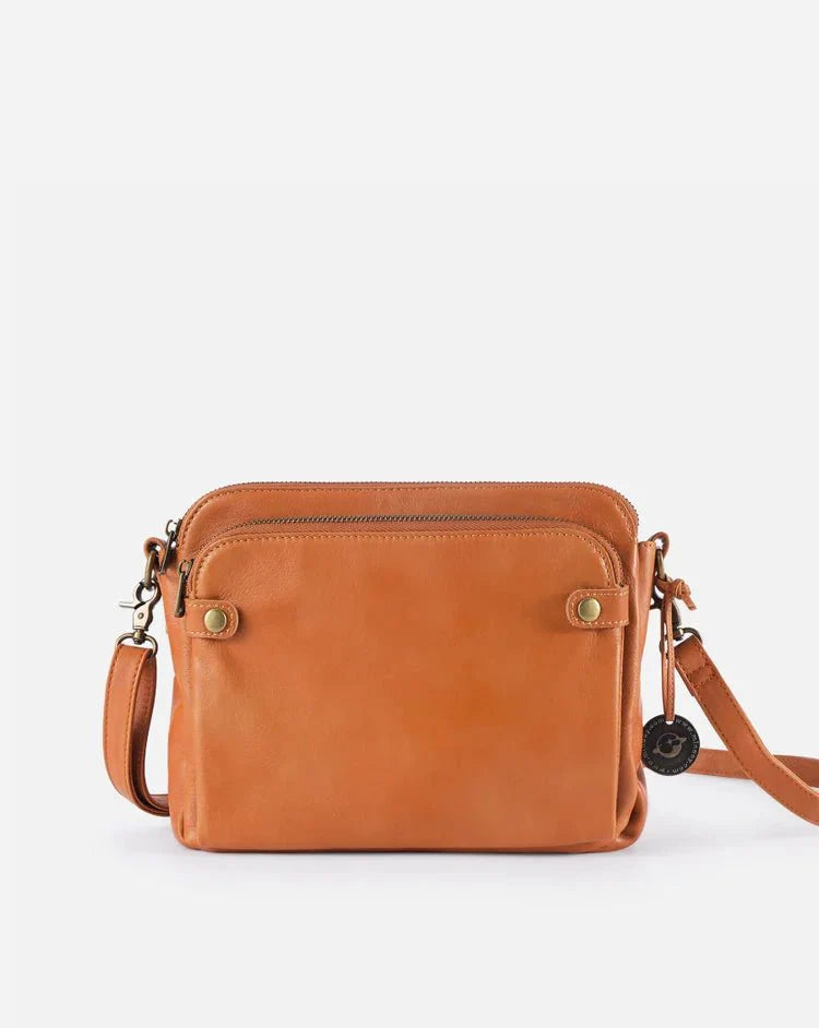 bags : Leren Schoudertas Pu Leer - Bruin in Bruin van Pantino