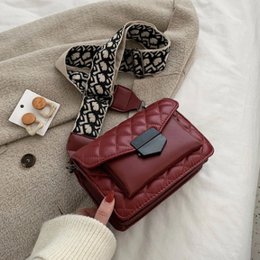 bags : Handtas Zwart - Elegante Luxe voor Stijlvolle Uitdagingen in Rood van Pantino