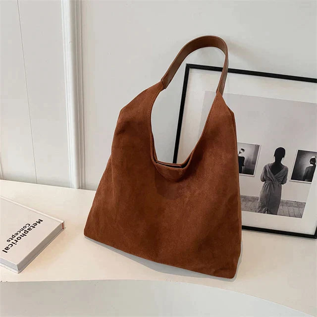 bags : Schoudertas Bruin - Casual Bucket in Bruin van Pantino