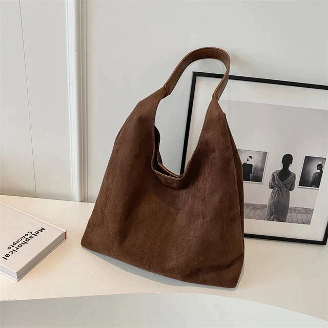 bags : Schoudertas Bruin - Casual Bucket in Koffie van Pantino