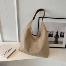 bags : Schoudertas Bruin - Casual Bucket in Beige van Pantino
