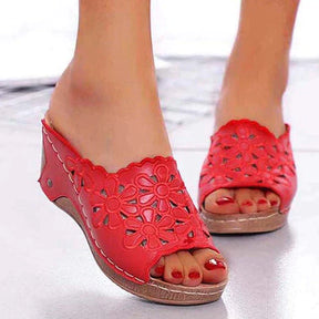 Sandals : Sandalen Dames Bruin - Orthopedische - Perfect voor Dagelijks Comfort en Ergonomische Ondersteuning in Rood van Pantino