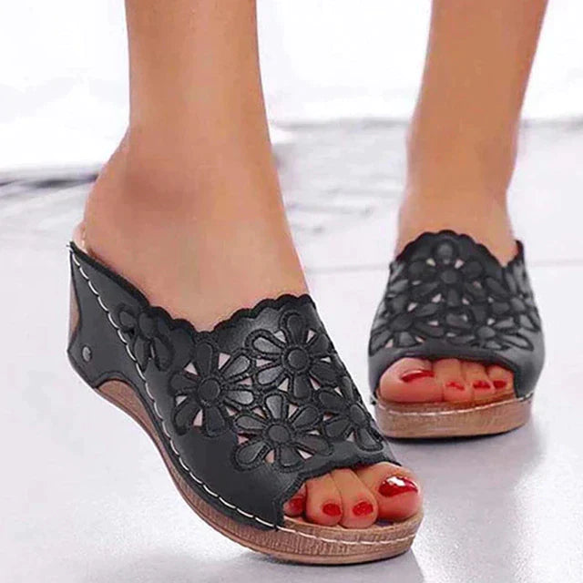 Sandals : Sandalen Dames Bruin - Orthopedische - Perfect voor Dagelijks Comfort en Ergonomische Ondersteuning in Zwart van Pantino