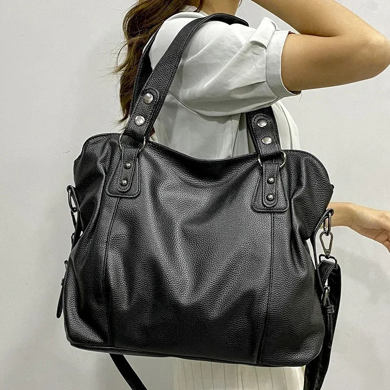 bags : Schoudertas Dames Beige - Leren Hobo- voor in van Pantino