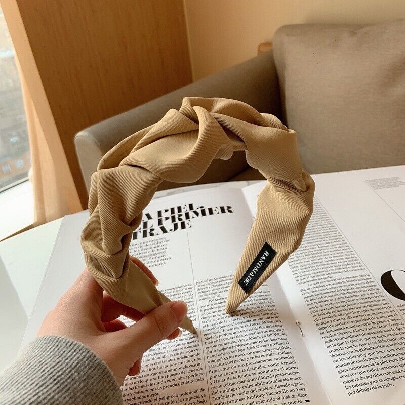 Headband : Hoofdband Zwart - Freya Headband - Verhoog Uw Kapsel met Deze Stijlvolle Brede in Beige van Pantino