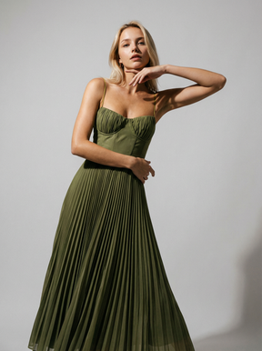 Dresses : Elegante geplooide damesjurk met dunne bandjes - Zomerse midi-jurk in van Pantinoshop