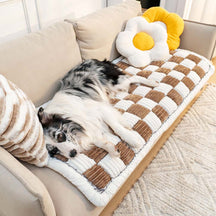 pets : Chenille Huisdier Deken Bruin Wit - Zachte Meubelbescherming - Microvezel in Bruin wit van Pantino