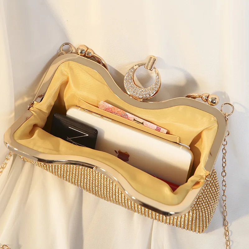 bags : Gouden Mesh Avondtasje Dames - Handvatring Glamour Feest - Metaal in van Pantino