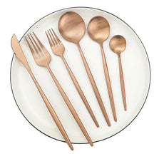 home & garden : Minimalistisch Bestekset 36 Stuks - Elegant Dineren - RVS in 36st Mat Rose van Pantino