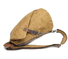 bags : Crossbody tas voor dames, zwart leer, verstelbare riem, ideaal voor dagelijks gebruik in van Pantino