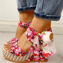 Sandals : Sandalen Dames Zwart - Stijlvolle Handgemaakte Rieten - Perfect voor die op Zoek zijn naar Uniekheid in Roze van Pantino