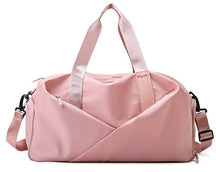 Tassen : Performance Sporttas - Roze in Roze van Pantino