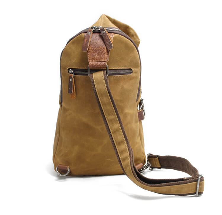 bags : Crossbody tas voor dames, zwart leer, verstelbare riem, ideaal voor dagelijks gebruik in van Pantino