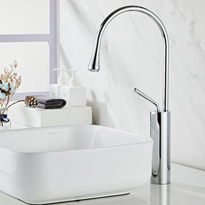 home & garden : Wastafelkraan Druppel Stijl Badkamer Draaibare Waterval Kranen - Goud Geborsteld Kort in van Pantino