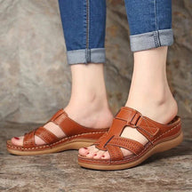 Sandals : Sandalen Dames Lichtbruin - Orthopedische - Ideaal voor Dagelijks Comfort en Ergonomische Ondersteuning in Lichtbruin van Pantino