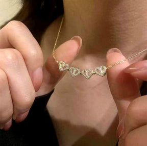 Necklace : Love & Luck - Het Perfecte Symbool dat Je op Twee Manieren Kunt Dragen - Goud in van Pantino