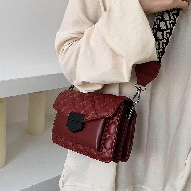 bags : Handtas Zwart - Elegante Luxe voor Stijlvolle Uitdagingen in van Pantino
