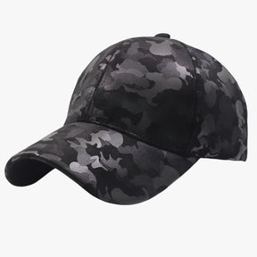 Baseball Cap : Baseballpet Zwart - Elegant en Comfortabel - Camouflage Suède voor Elke Look in zwart Verstelbaar van Pantino