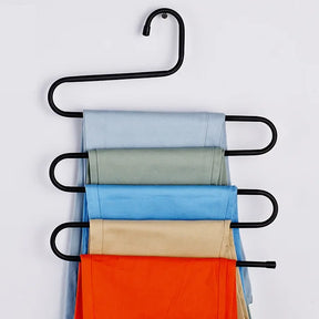 home & garden : Hanger voor de Pantalon - S-Vormige Steun met 5 Lagen - Ruimtebesparend in de Kast (1 + 1 Gratis) in Zwart van Pantino