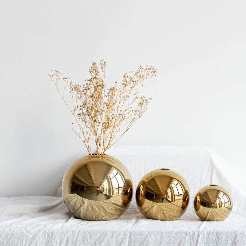 home & garden : Gouden Keramische Bloemenvaas - Luxe Decoratieve Woonkamer - Keramiek in van Pantino