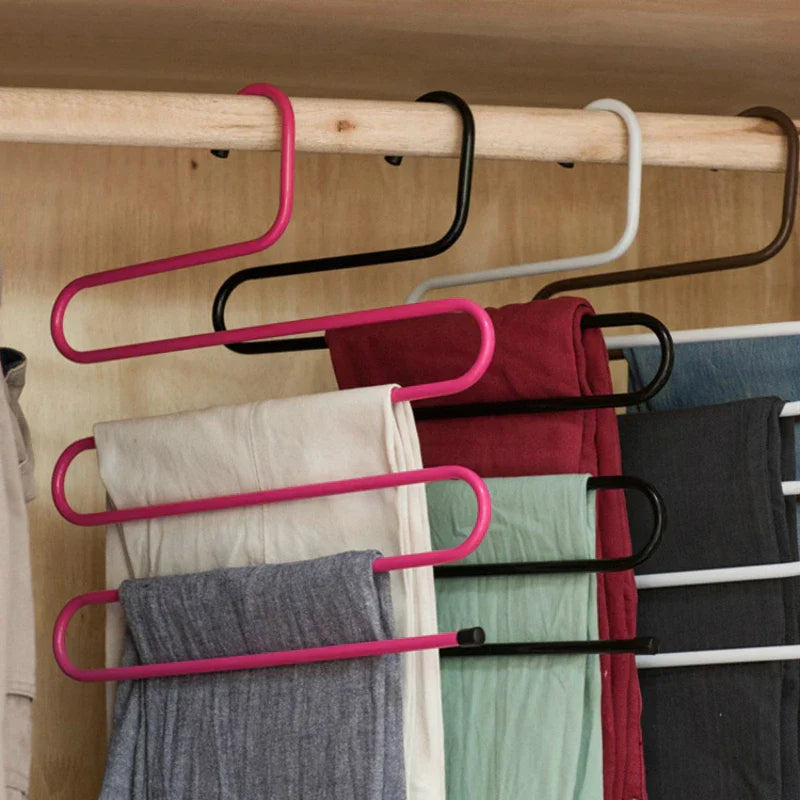 home & garden : Hanger voor de Pantalon - S-Vormige Steun met 5 Lagen - Ruimtebesparend in de Kast (1 + 1 Gratis) in van Pantino