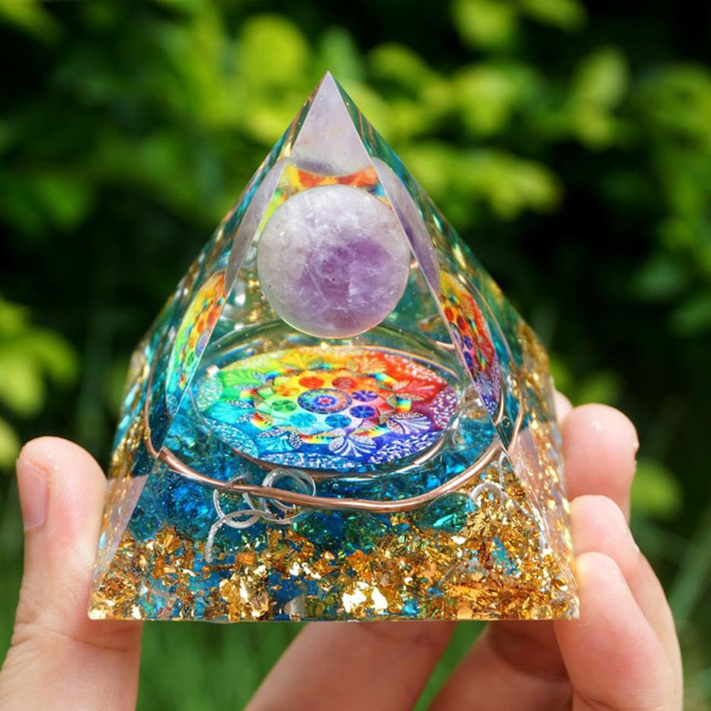 home & garden : Energy Pyramid - Voor Positieve Energie in Huis in van Pantino