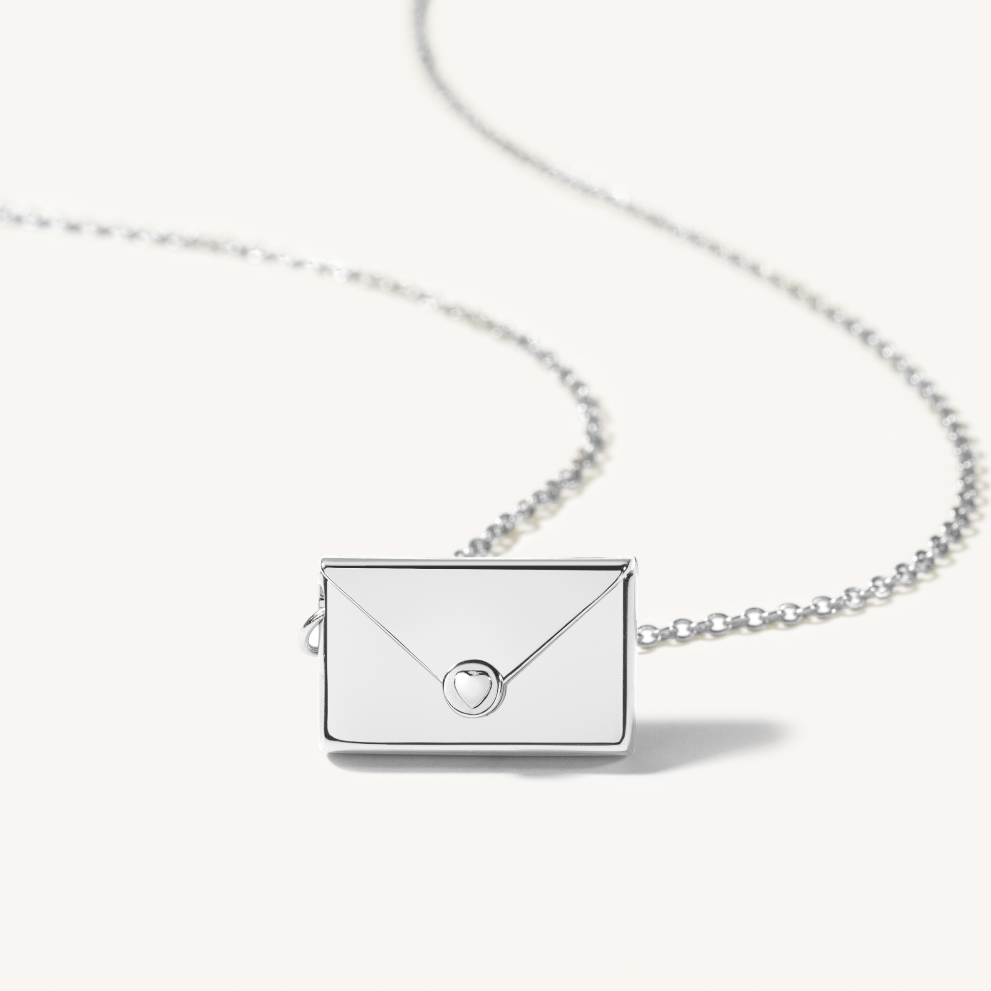 Necklace : Ketting Dames Goud - Love Letter Roestvrij Staal in Zilver van Pantino