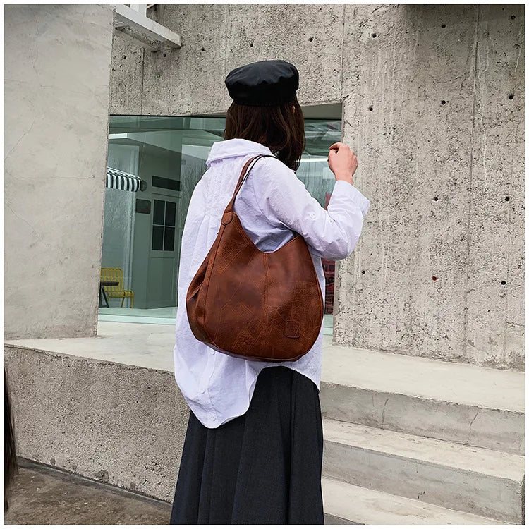 bags : Miranda Handbag coffee - Tas in van Pantino
