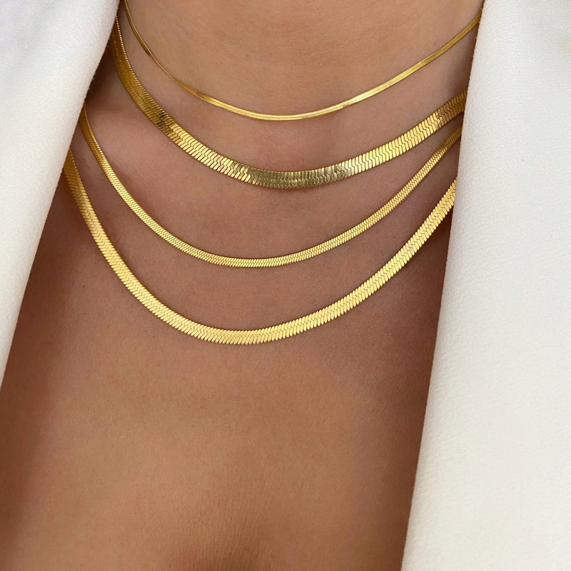 Necklace : Snake Choker Ketting Zilver - Tijdloos Slang Design - Zilver in van Pantino