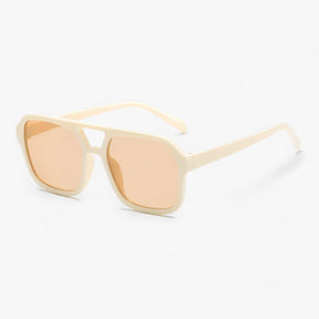 Sunglasses : Vintage Vierkante Zonnebril Dames Zwart - Stijlvolle Oogbescherming - UV400 in Beige van Pantino