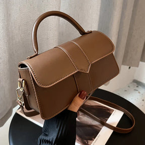 bags : Klassieke Handtas Dames - Vintage Moderne Stijl - Synthetisch Leer in van Pantino