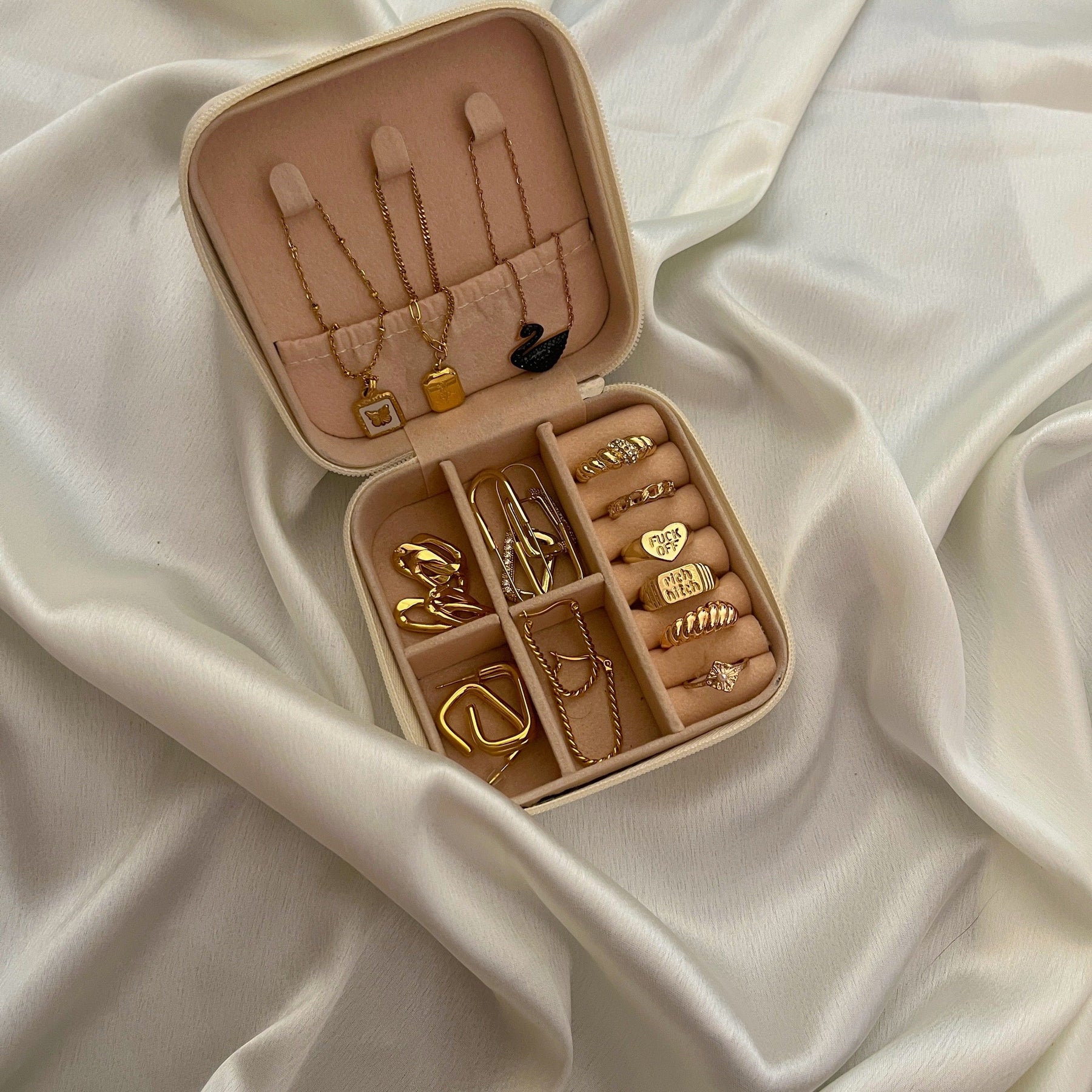 Jewelry Organizer : Sieraden Organiser - Overzichtelijk Opbergen Juwelen - Kunststof in van Pantino