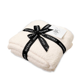 home & garden : Ozarke Luxe Rib Trim Plaid - Chic Plaid Dekentje - Verhoogt de Sfeer in Je Ruimte met Luxe Textuur in Wit van Pantino